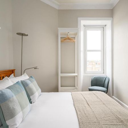 2Br New Town Castle View Apartment เอดินบะระ ภายนอก รูปภาพ